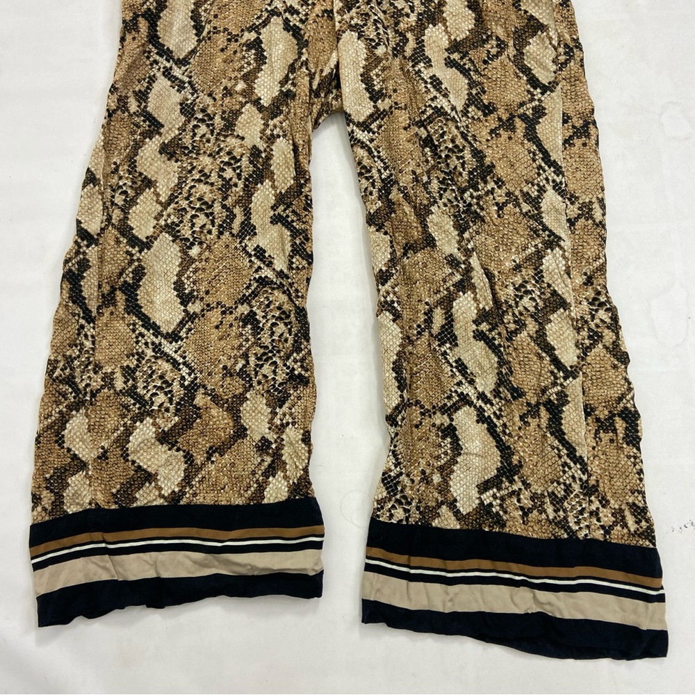 H & M Snakeskin Python Print Jumpsuit. Size 4 - image 6